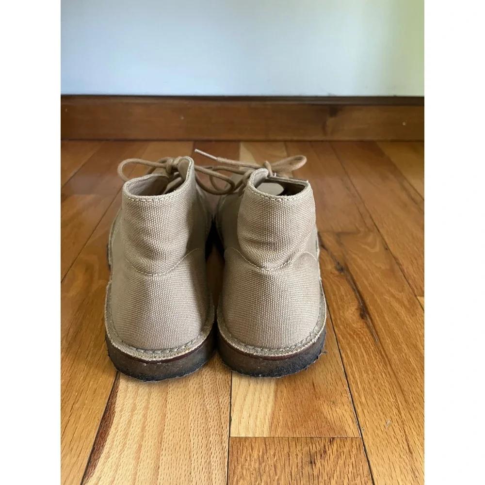 Brooks Brothers Men's Chukka Boote Size 8.5 Beige